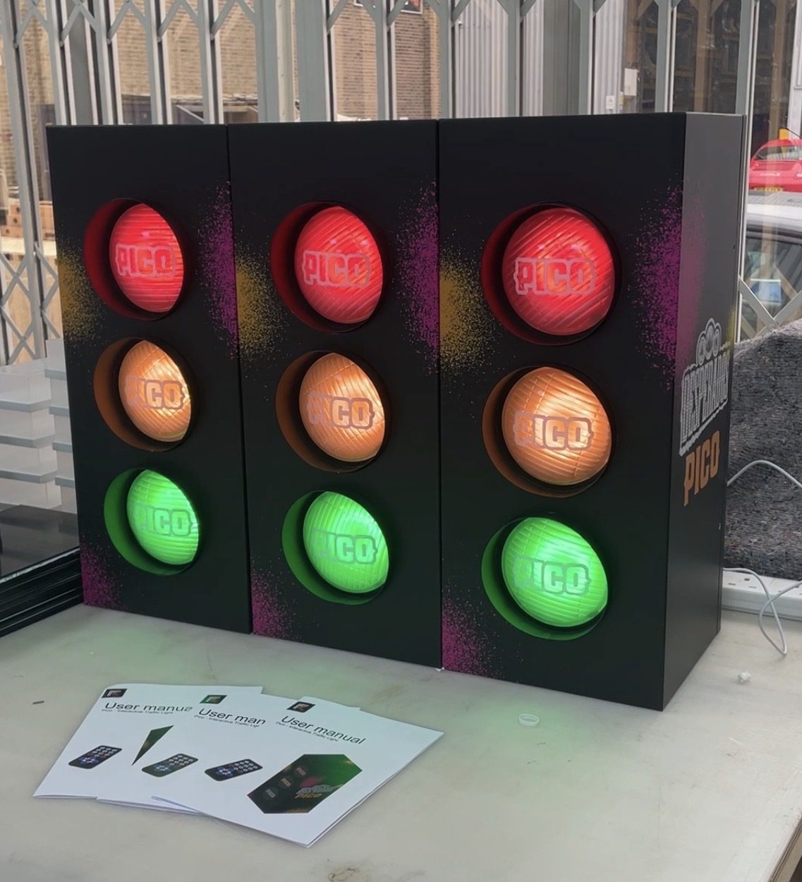 Desperados traffic lights